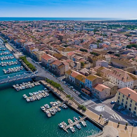 Spacious 60 M Nest With Sea View Appartement *